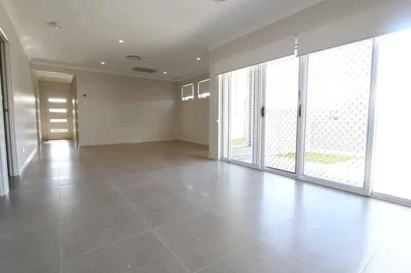 1 room house of 44 m² in Sydney