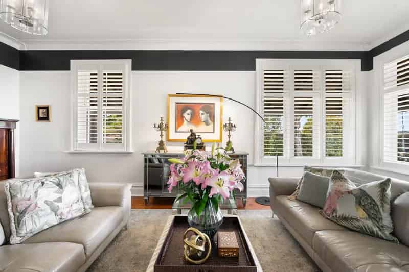 Buy villa in Mount Gambier with Tuscan luxury and stunning gardens