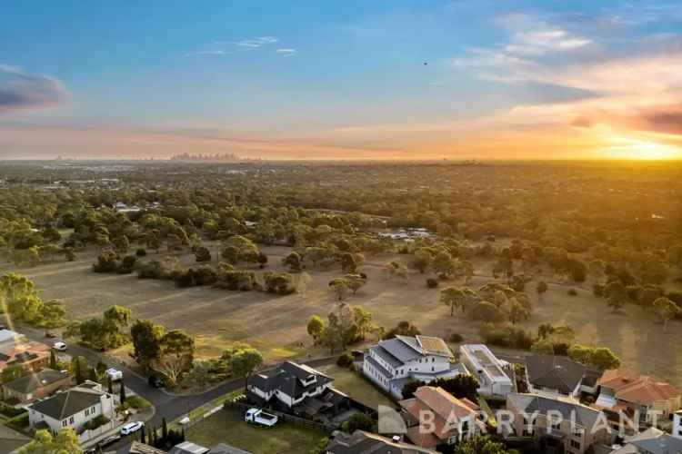 Luxury Homesite with Panoramic City Views in Melbourne