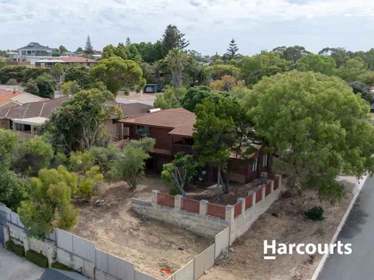 House For Sale in City of Joondalup, Western Australia