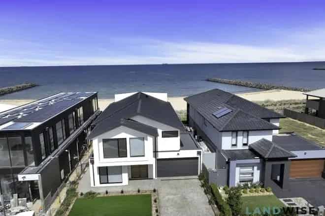 House For Sale , 52, Starboard Way, Melbourne, Victoria