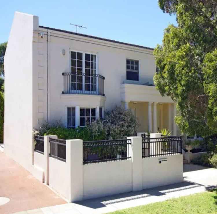 Stunning Townhouse Near Mount Lawley Highgate