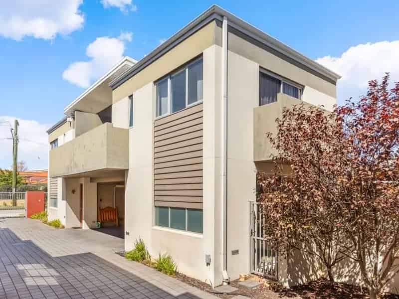 House For Sale , City of Stirling, Western Australia