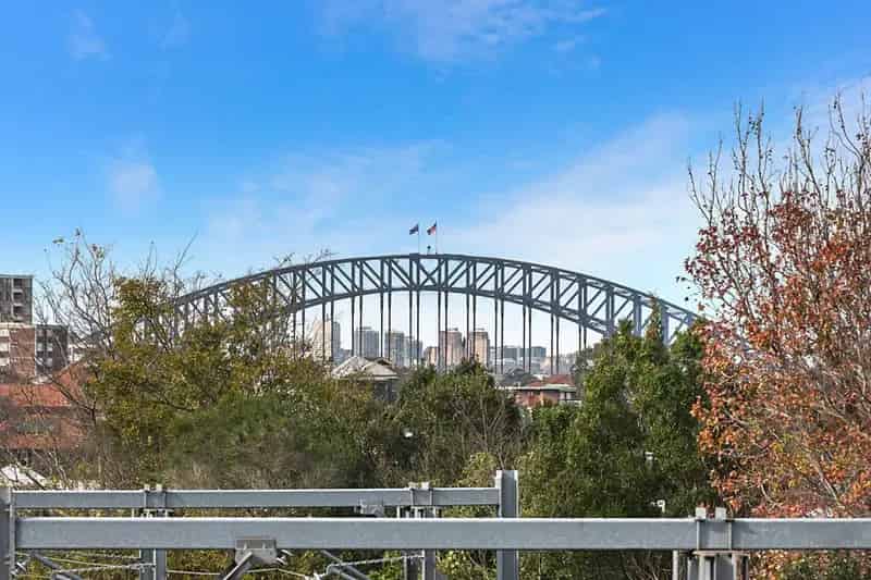 Real Estate For Lease - 1/31 Shirley Road - Wollstonecraft , NSW