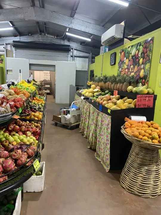 FRUIT & VEG MARKET WITH NEW 3 BEDROOM house F/HOLD PROPERTY BRUCE HIGHWAY