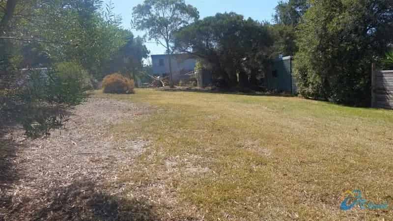 Buy Land in Loch Sport with Convenient Amenities and Privacy
