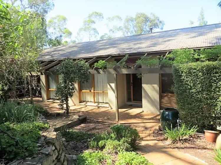 House For Rent in Canberra, Australian Capital Territory