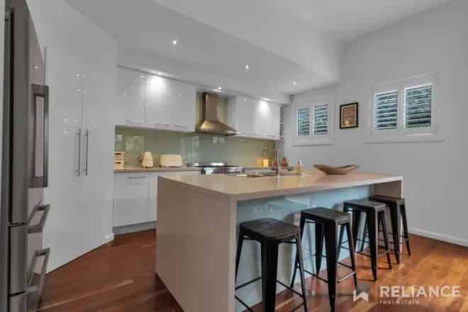 House For Sale , 42, Central Parkway, Melbourne, Victoria