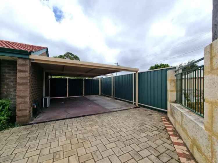 Family Home near Glen Mia Park 3 or 4 Beds