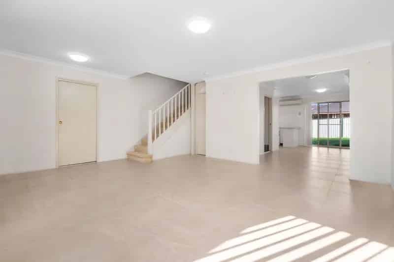Real Estate For Lease - 2/22 Westminster Street - Schofields , NSW