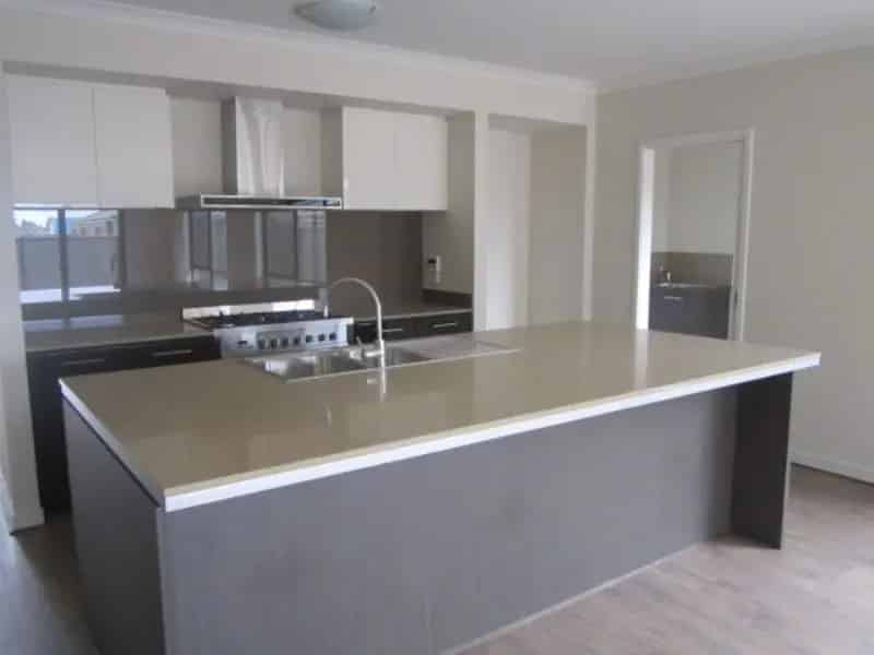 BEAUTIFUL 4 BEDROOM HOME!