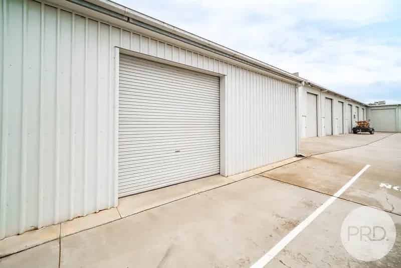 Mortimer Place Shed for Lease
