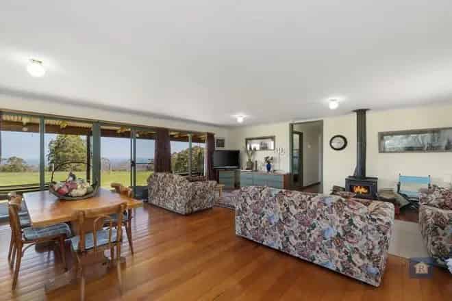 House For Sale , 420, Amiets Road, Shire of Colac Otway, Victoria
