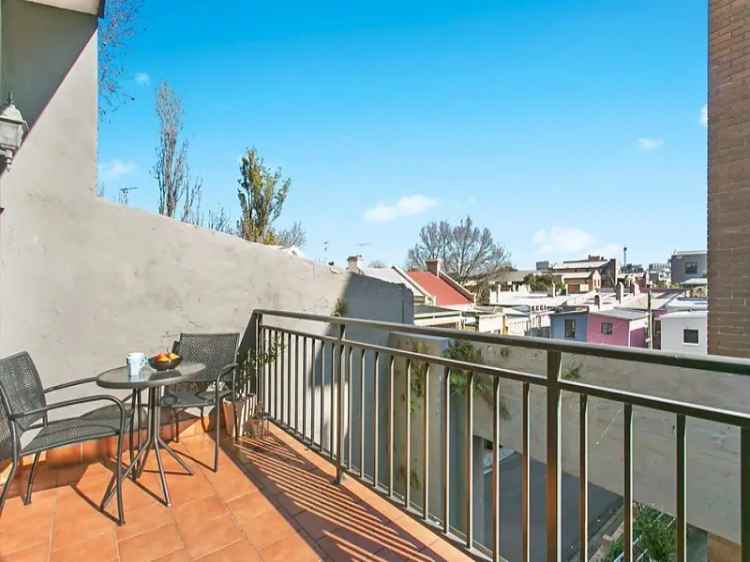 2 Bedroom Apartment 72m² near Belmore Road Sydney