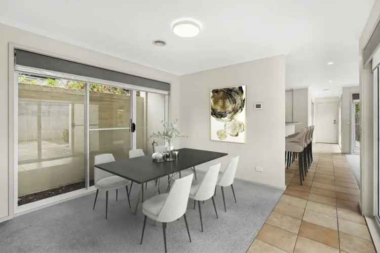 House For Sale in South Canberra, Australian Capital Territory