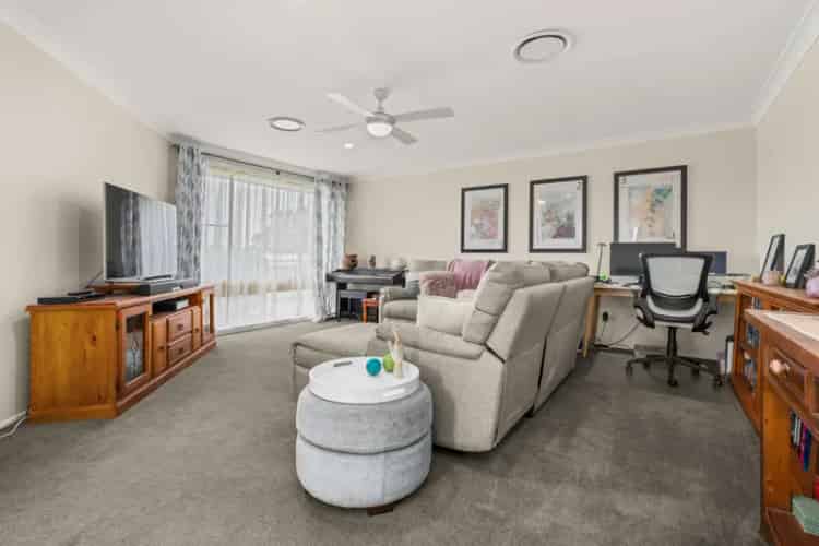 Large 4 Bed Brick Home in Worrigee on 1,119 m² Block