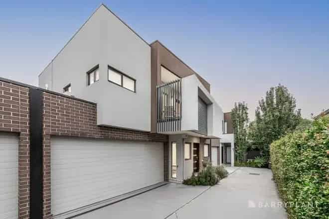 House For Sale , 92, Latrobe Street, Melbourne, Victoria