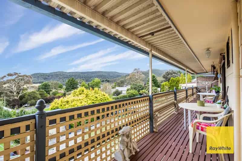 Buy Family Home Raymar in Lithgow with 4 Bedrooms and Balcony Views