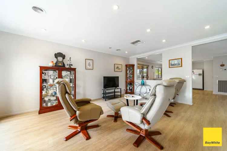 Modern Comfort on 428m² - Perfect for Downsizers or Investors