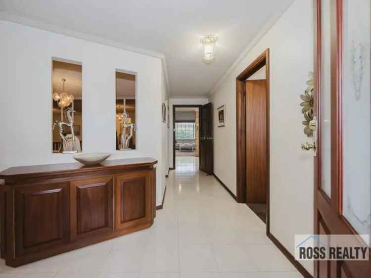 House For Sale in City of Bayswater, Western Australia