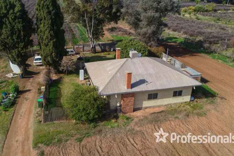 Rural For Sale in Nichols Point, Victoria