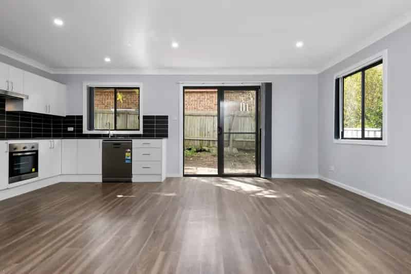 Lease Two Bedroom Granny Flat in Cessnock with Modern Features
