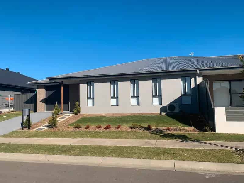 Delightfully Large Duplex!