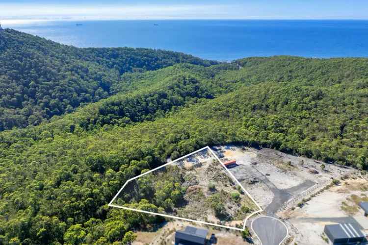 Space, Privacy, and Views – The Perfect Canvas for Your Dream Home