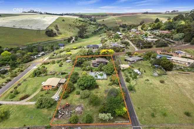 House For Sale in Devonport, Tasmania