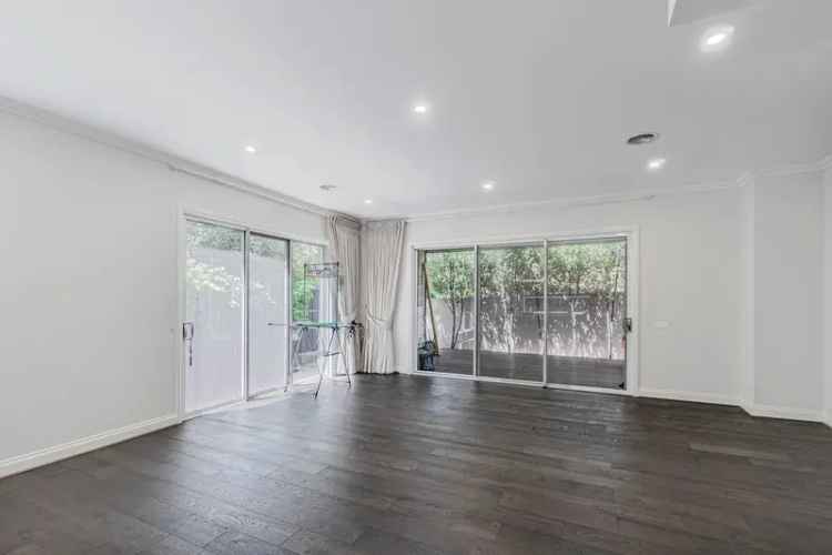 Prestigious Living in Prime Camberwell Location