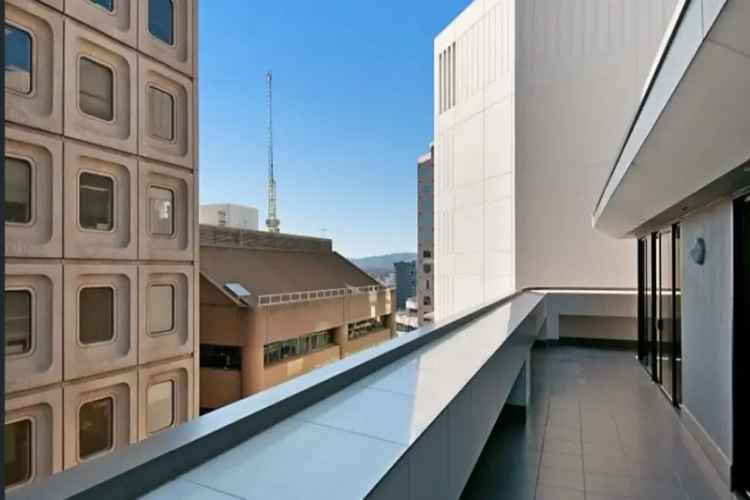 4 rooms apartment of 172 m² in Adelaide