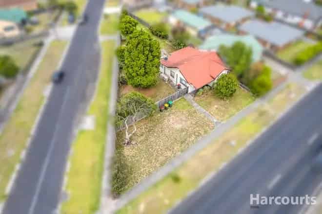 House For Sale , 127, Lloyd Street, Moe, Victoria
