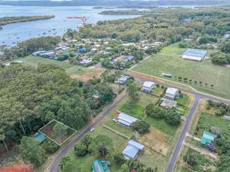 Island Living 546m² Block Near Ferry