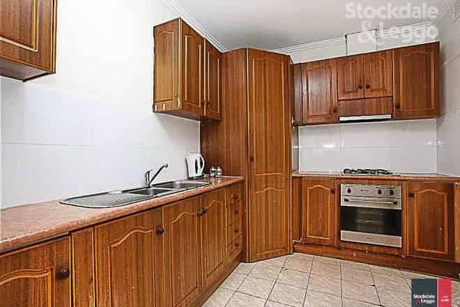 House For Rent , 24, Ulm Street, Melbourne, Victoria