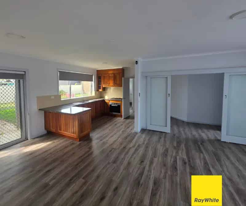 3 bedrooms plus 1 brm bungalow.