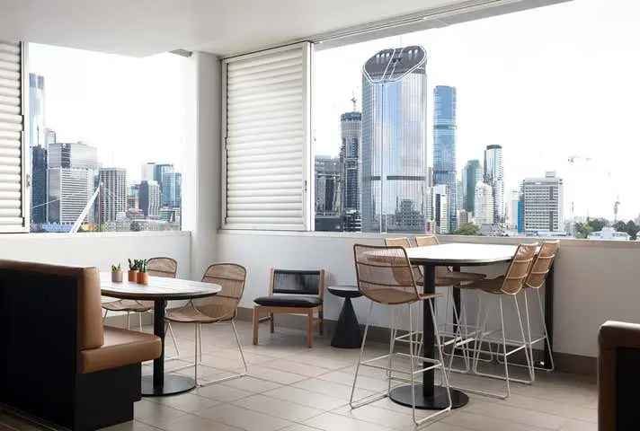 Brisbane River & City View Offices - Fitted Suites Available