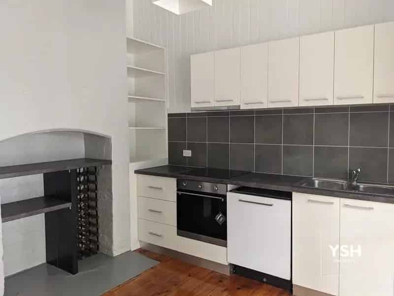 Fully Renovated Qld Cottage With Modern Convenience
