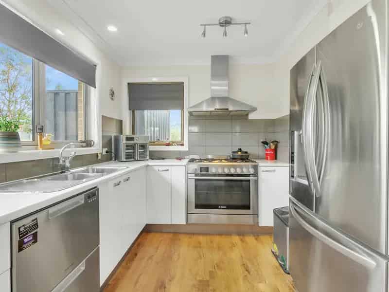 Rent Modern Lifestyle Property in Serene Location with Spacious Bedrooms