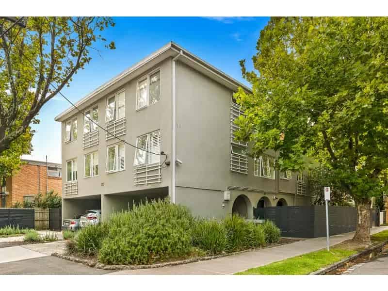 3 rooms apartment of 208 m² in Melbourne