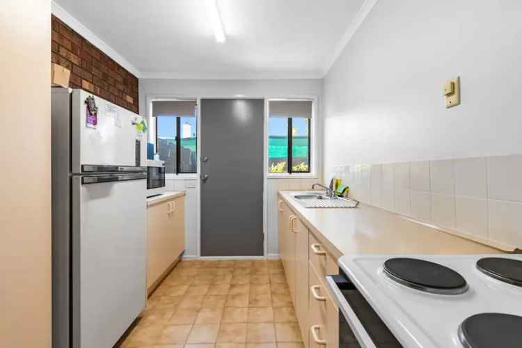 Investment buy block of units in Mildura with two cosy bedrooms