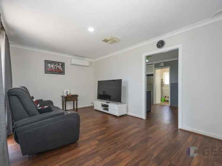 House For Sale in City of Wanneroo, Western Australia