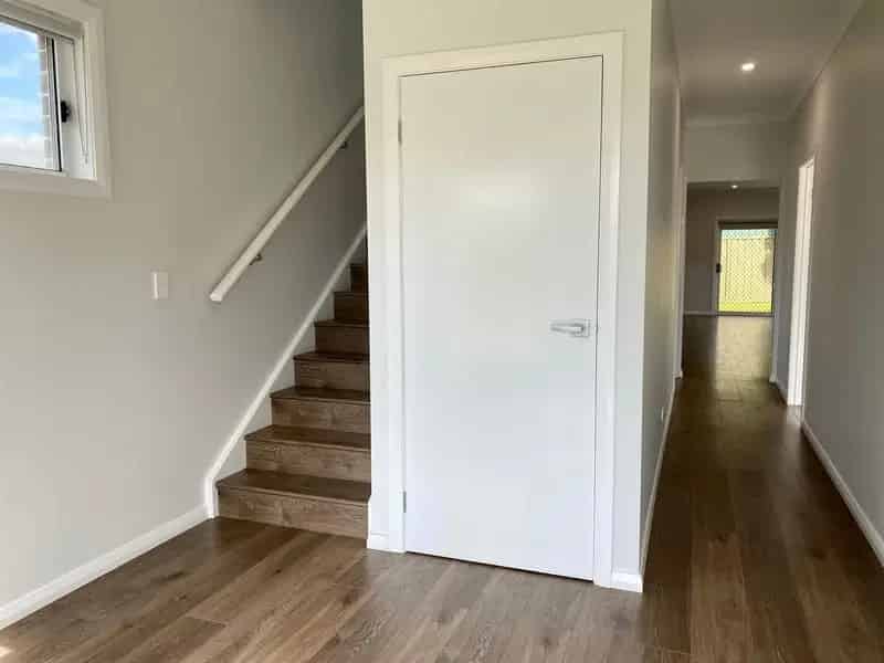 Real Estate For Lease - 4 Golden Grove - Bligh Park , NSW