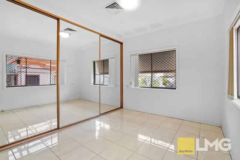 LARGE PARCEL OF LAND IN A PRIME LOCATION
