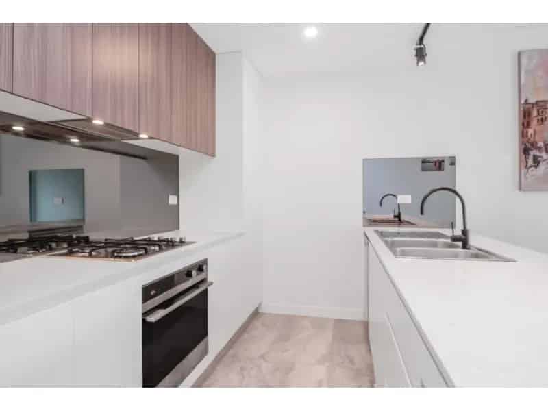 Modern & Convenient Two Bedroom Apartment