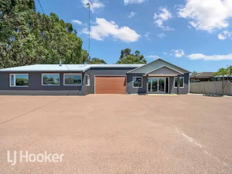 House For Sale , West Swan Road, City of Swan, Western Australia