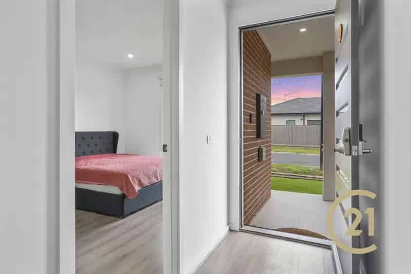 3 Gibbs Street, Deanside VIC 3336 - House For Sale