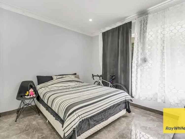 House For Sale in City of Gosnells, Western Australia