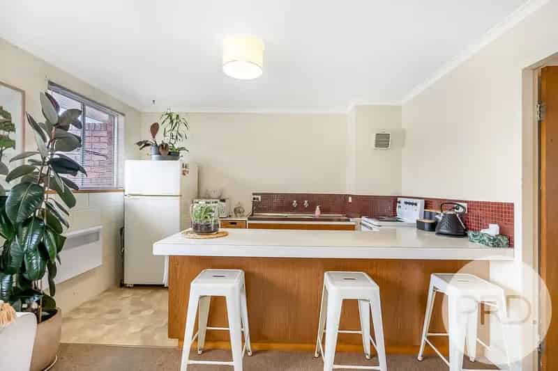 Cozy One-Bedroom Unit - Ideal for Investors