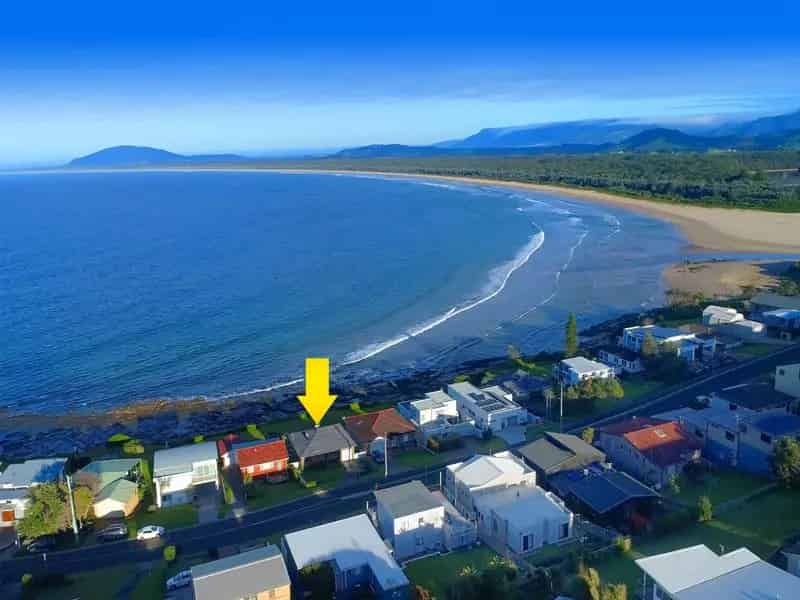 Buy Coastal Home in Gerroa with Stunning Beach Views
