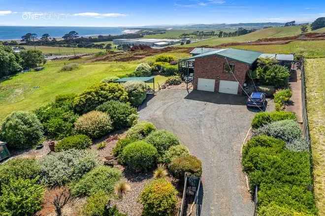 House For Sale in Devonport, Tasmania